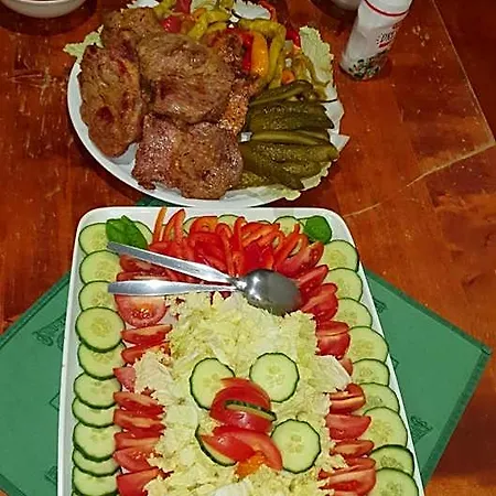 Ranc U Sedmi Kuli אורחן